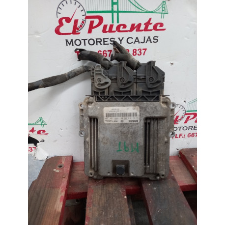 Centralita motor 0281019382